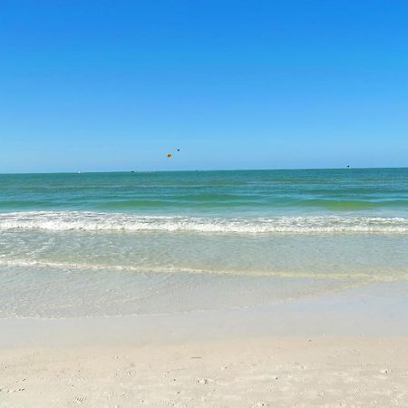 Modern & Fresh - Less Than 3 Miles To The Beach! Sarasota Dış mekan fotoğraf