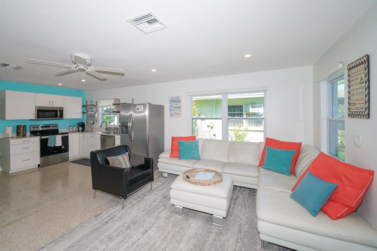 Modern & Fresh - Less Than 3 Miles To The Beach! Sarasota Dış mekan fotoğraf