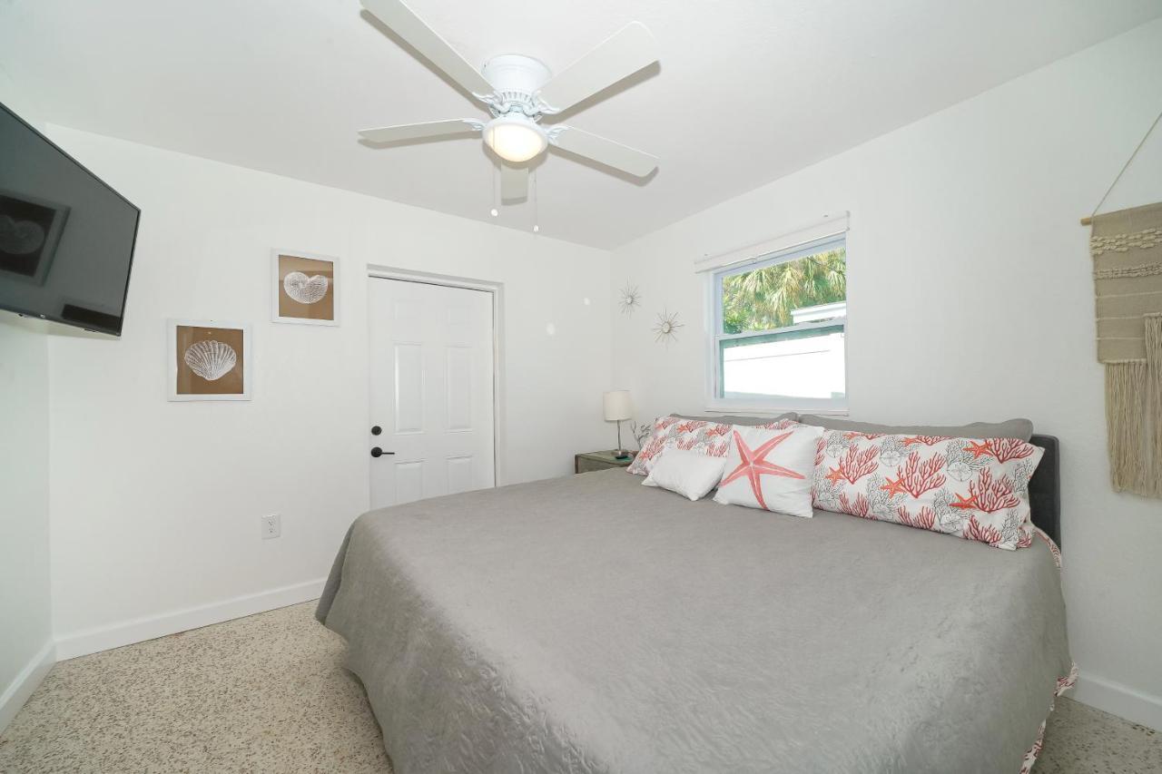 Modern & Fresh - Less Than 3 Miles To The Beach! Sarasota Dış mekan fotoğraf